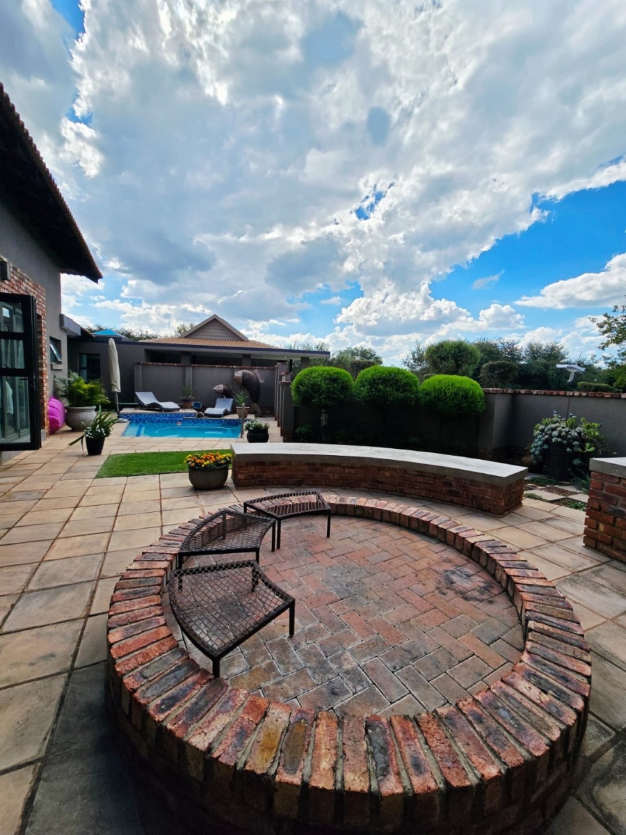 3 Bedroom Property for Sale in Wilkoppies North West